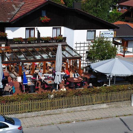 Hotel Gasthof Momm Brunnthal Exterior photo